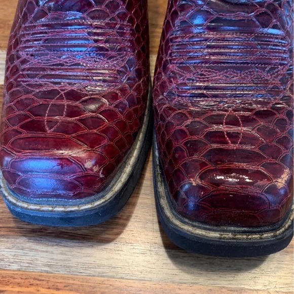 Like New Ariat 9B Square Toe Fatbaby Boots - Picture 2 of 9